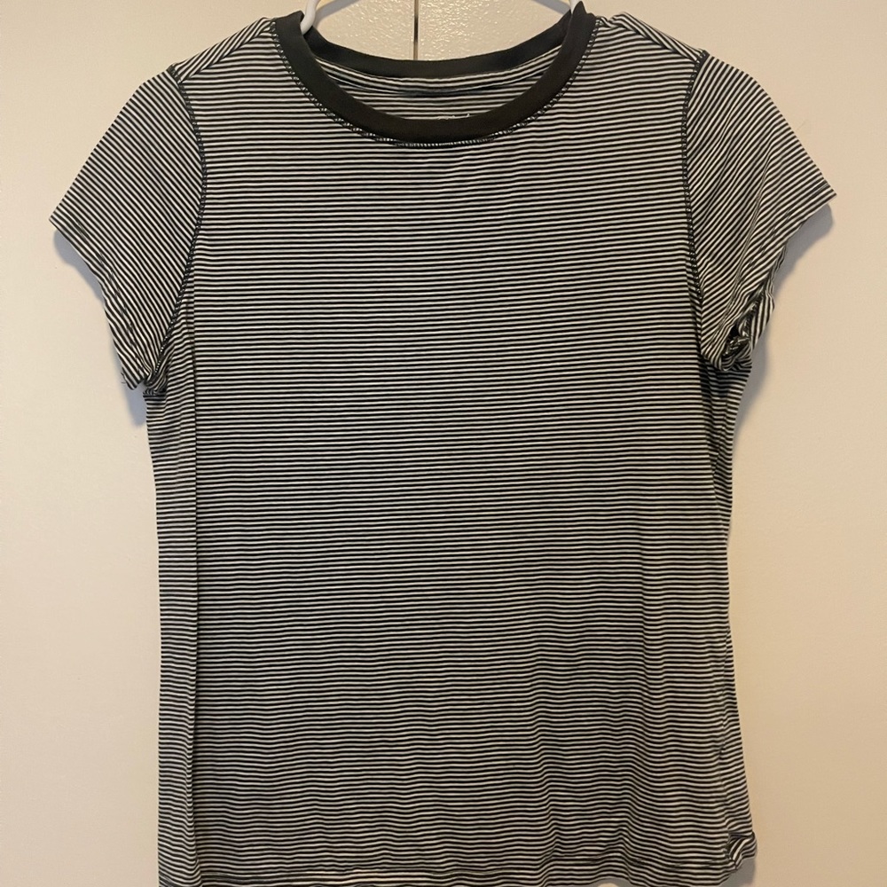 Universal Threads Striped Tee